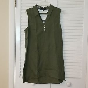 Hunter green August silk sleeveless tunic top
